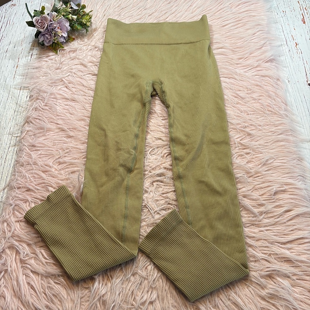 Adam Selman Ribbed Tan Seamless High Waist Leggings sz S